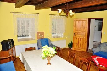 Predaj:Prerobený 4-izbový RODINNÝ DOM, pozemok 675 m2, Divia - 2