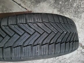 Michelin Alpin 205/60 R16 + plechové disky - 2