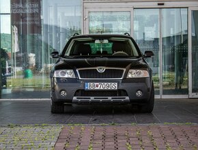 Škoda Octavia Combi Scout 2.0 TDI 4x4 Scout - 2