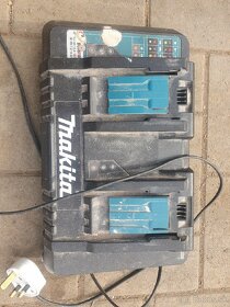 Makita DC18RD - 2