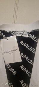 Balenciaga sveter - 2