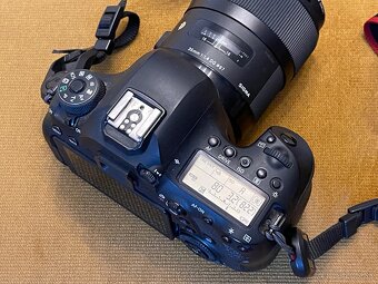 Canon 6d Mark II - 2