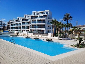 Plážové apartmány v súkromnom komplexe v Dénia, Alicante - 2