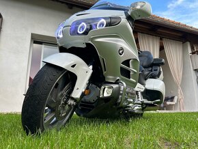 Honda Goldwing GL1800 - 2