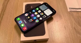 iPhone 16 Plus -iba 6 cyklov takmer novy - 2