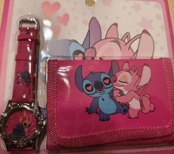 Ponúkam hodinky s peňaženkou s motívom STITCH. - 2