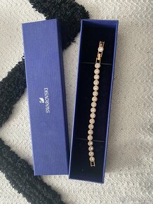 Hodinky GUESS + naramok swarovski - 2