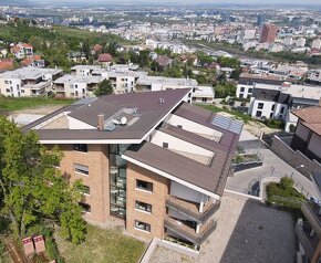 3i. PENTHOUSE 105m + TERASA 99m, unikátny výhľad, Lopúchová - 2