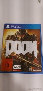 PS4 DOOM hra - 2