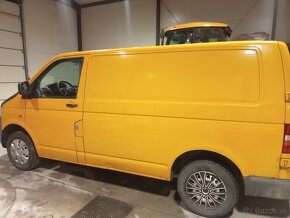 Volkswagen Transporter T5 - 2