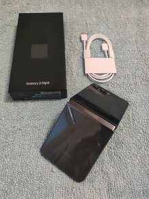 Samsung Galaxy Z Flip 5 512GB,8GB RAM - 2