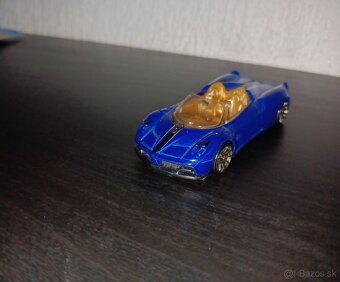 Hot Wheels - 2