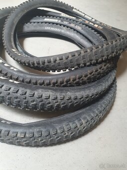 Plaste 27,5 x 2,5 MAXXIS ASSEGAI a REKON - 2