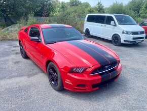 Mustang 2014 3.7 V6 nízky nájazd kilometrov. skvelá kondícia - 2