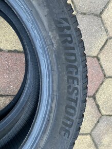 Bridgestone 235/50 R19 103V Blizzak LM005 - 2