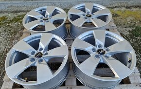 ORIGINÁL AUDI HLINÍKOVÉ DISKY 5x112 R17 - 2