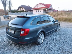 Škoda Superb - 2