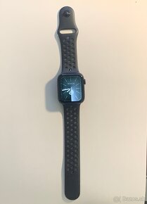 Apple Watch Nike SE 44mm - 2