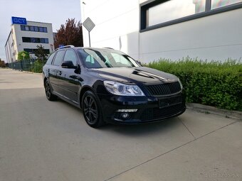 Škoda Octavia Combi 2.0 TDI RS - 2