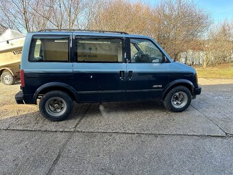 Chevrolet Astro Van 4,3 automat - 2