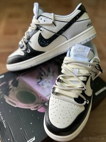 Nike SB Dunk Low Hold Me Tight - 2