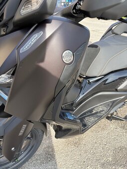 Yamaha X Max TECH Max 300 - 2