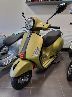 Vespa 125 GTS Super - 2