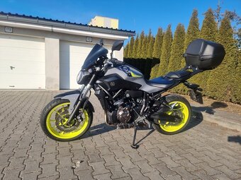 Yamaha MT 07 - 2