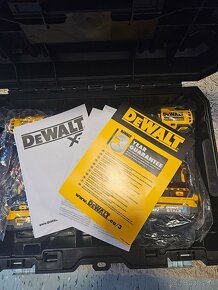 DeWalt - 2