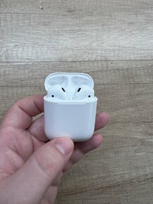 AirPods 2. generácia (2022) - 2