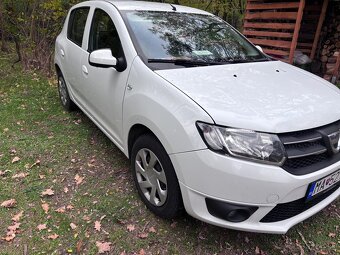 Dacia sandero - 2