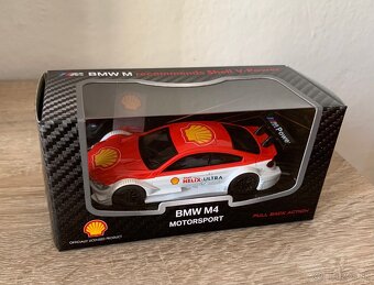 SHELL autíčko BMW M4 model - 2