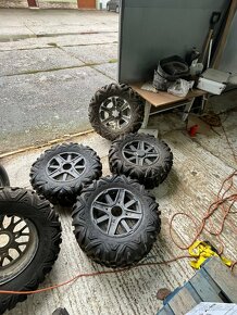 PNEU 14" MAXXIS 29x11 + DISKY na Polaris RZR 1000 - 2