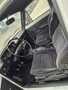 Lada Niva 1.6 - 2