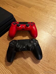 Predám PlayStation 4 Pro - 2