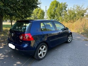 Volkswagen Golf V. TDI - 2