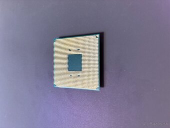 AMD Ryzen 7 5800X - 2