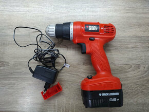 Akumulatorovy vrtaci skrutkovac Black & Decker EPC96CA - 2