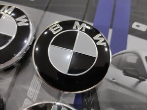 Stredove krytky diskov BMW cierno biele - 2