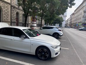 BMW F30 318D - 2