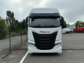 Iveco S-Way AS440S53T/P skladom - 2