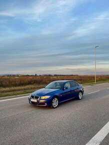 BMW e90 320d facelift -aj na splátky - 2