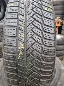 215/65R17 - 2