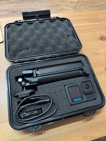 GoPro Hero 13 + GoPro 3-Way 2.0 + Camera case - 2