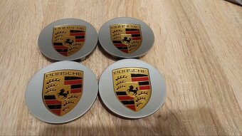 Porsche stredové krytky do kolies 76mm / 65mm viac fareb - 2