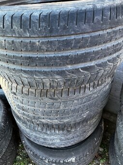 Pirelli letne pneu 285/40 R21 5,5 mm 2021 - 2