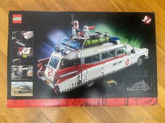 Lego Ghostbusters Ecto-1 - 2