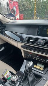 BMW 520, anglicka strana - 2