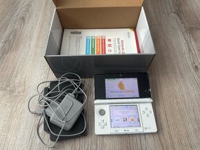 Nintendo 3DS White - 2