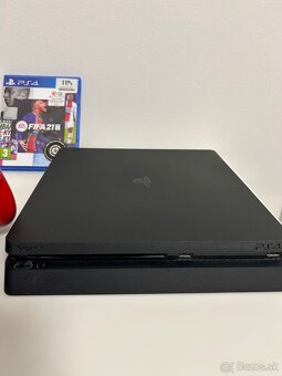 PS4 Slim 1TB na predaj - 2